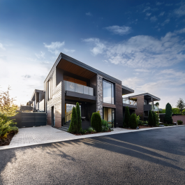 Prefabricated residential building